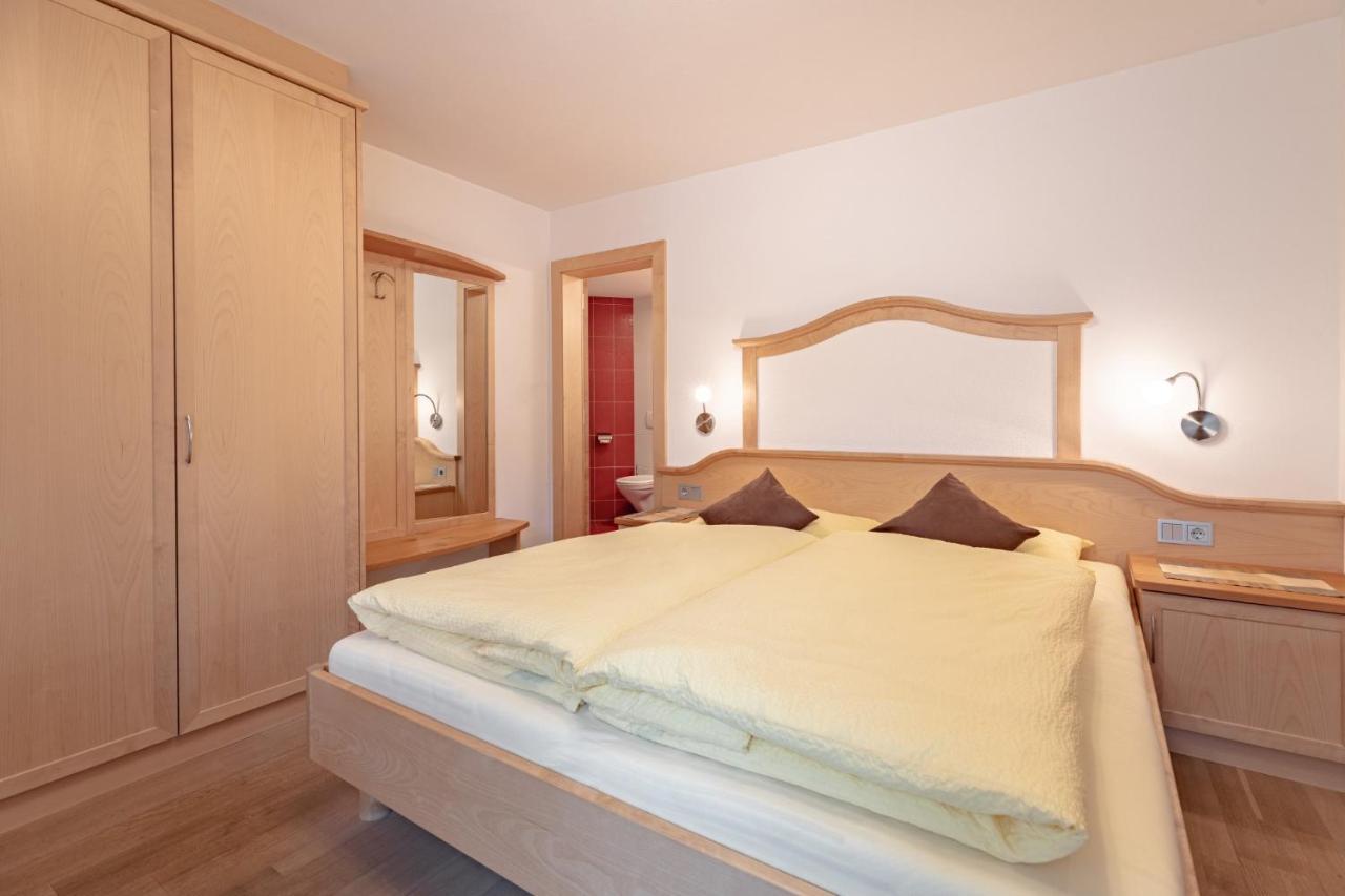 Apartments Soval Santa Cristina Val Gardena Екстер'єр фото