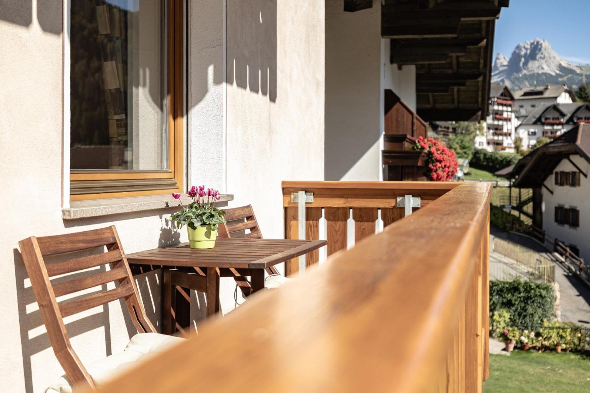 Apartments Soval Santa Cristina Val Gardena Екстер'єр фото
