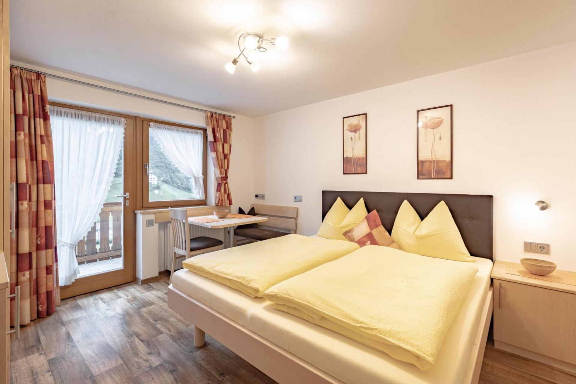 Apartments Soval Santa Cristina Val Gardena Екстер'єр фото